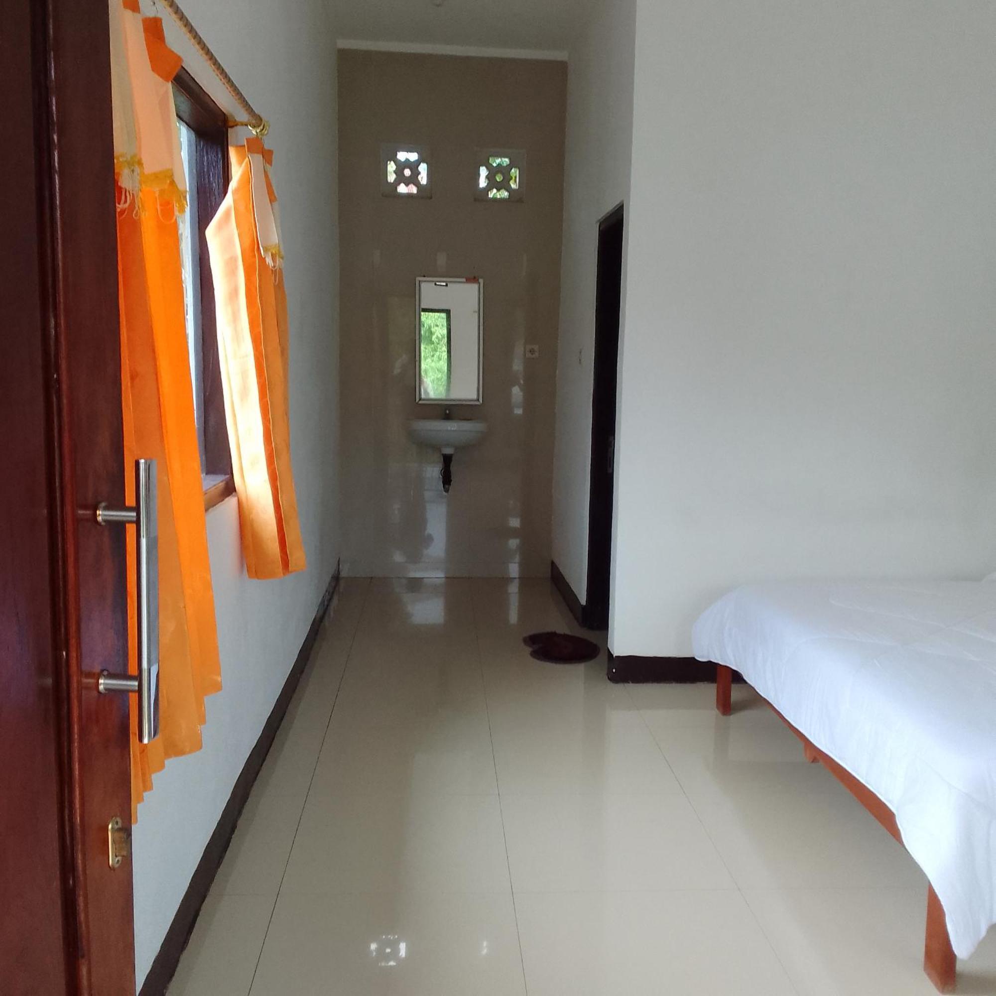 Shila Bungalow Kelimutu Ruang foto