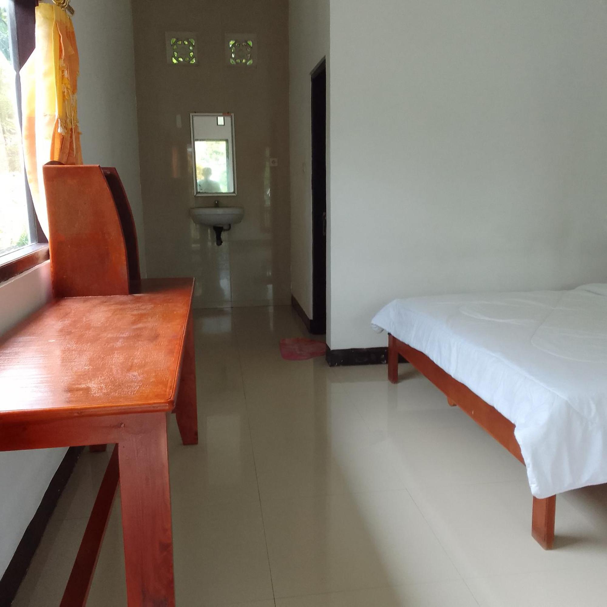 Shila Bungalow Kelimutu Bagian luar foto